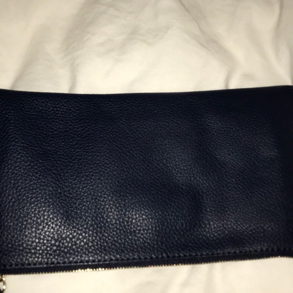 Michael kors clutch/pouch - Picture 2 of 3